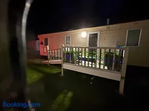 M&js caravan hire - Image 1