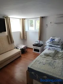 Cozy City Apartment in Haskovo - Image 5