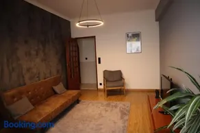Apartamento Moderno e Acolhedor I Perto do Aeroporto - Image 1
