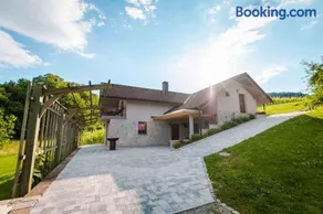 Holiday Home In Smarjeske Toplice Kranjska Krain 42904 - Image 1