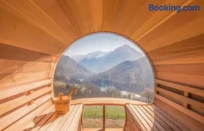 The Vaujany Mountain Lodge - Image 2