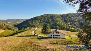 Espectacular chalet de montaña en plena naturaleza - Image 1