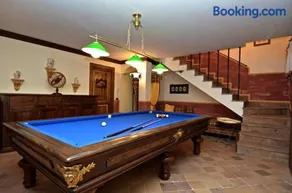 Luxury Villa with pool by Varental - Image 4