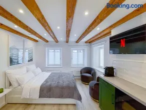 stadtmauer apartments - Neue helle Studio Wohnung direkt an der historischen Stadtmauer - Image 1