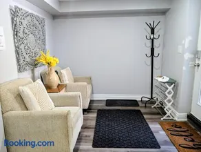 Private Basement with separate entrance - Image 4