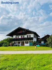 Esingerhof - Image 1