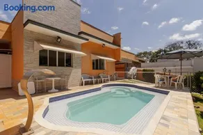 Casa Tematica com Piscina e Churrasqueira - Image 2