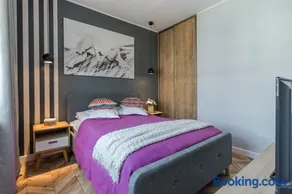 Lead Apartment - Image 2