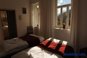 Grand Hotel Ushba - Image 5