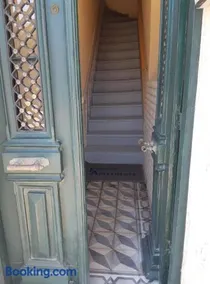 Enalios Apt #2- Spacious Flat in the Heart of Town - Image 4