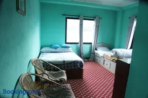 Tashidelek Guest Lodge & House - Image 4