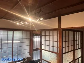 木材エリアの隠れ宿 Kichi - Image 2