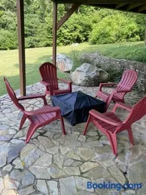 Beacon Hill Lake House - Image 3