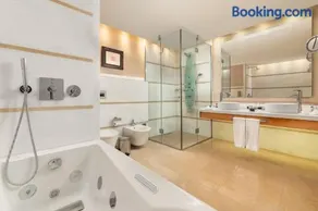 ABAV2 Suites by Rodos Palace - Image 5