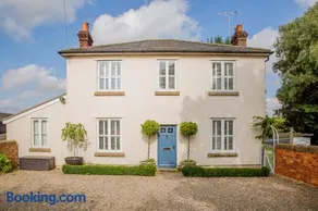 SmallBrook Cottage - Image 2
