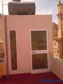 Number 12 - Image 4