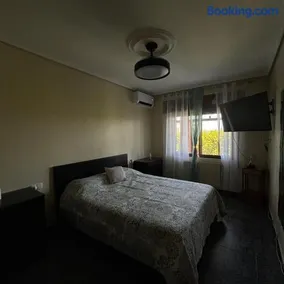 Casa cómoda, amplia y tranquila - Image 3
