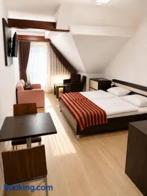 Komnata Bešeňová - Apartmán 344 - Image 2