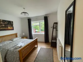 Art's place - Image 1