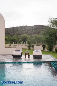 Belvedere Villa 4-BHK Villa With  Pool & Garden - Image 5
