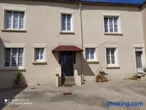 chambre meublée à louer - Image 3