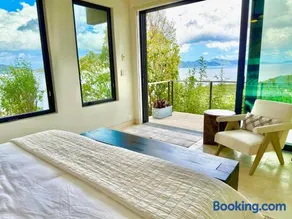 Window to the Sea - Phenomenal Pool and Hot Tub Villa - Image 5