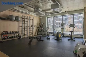 Luxurious Apartments in Warsaw with Sauna and Gym by Renters Prestige - Image 4