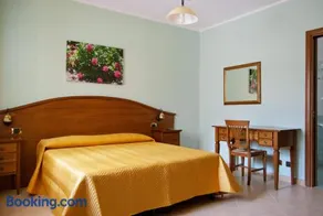 B&B Angela - Image 2
