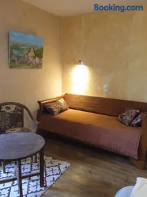 chambre chez l'habitant, axe A62, à 20 min d' ouest d'Agen, parking dans la rue gratuit, accès cuisine, convivial - Image 3