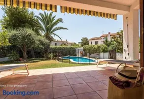 Villa 100 m from the beach - Image 5