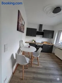 All-In Rhein-Main - Pool, Sauna & Workspace! - Image 3
