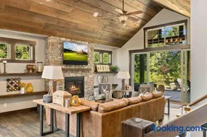 Parkside Lodge - Image 1