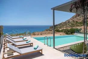 Krystallon Villas - Image 2