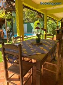 Pousada Casa de mãe aconchegante com piscina próximo à praia - Image 2