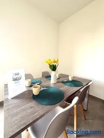 Velù Apartment - Image 1