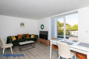 1 Minute Walk to JR John Radcliffe Hospital, The Lincoln Modern 2 bedrooms 2 bathrooms Apartment, Walking Distance to Oxford Brookes University - Image 5