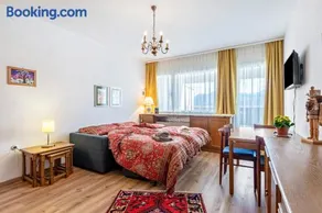 Grimmingblick Apartment mit Pool - Image 2