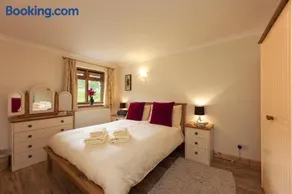 Clan Cottages Luxury Thatched Retreat near Oban - Image 3