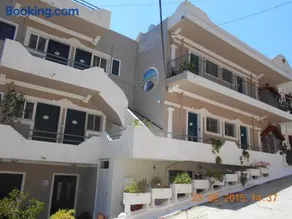 Mina Apartments - Image 1