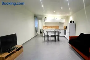 A proximité de toutes commodités - Image 3