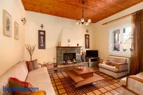 Eleni's Traditional House In Agrafi - Image 3