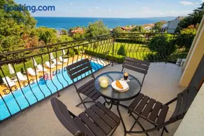 Via Pontica 123 Guest Apartments - Image 2