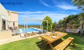 Cretan Sunny Villa With Heated Pool - Image 2