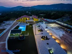 Luxury Villa Cvita Private Pool Split Area - Image 2