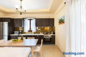 Villa avec barbecue, piscine privée et terrasse - Image 2