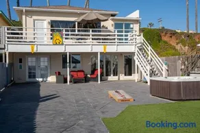 BEACHFRONT COTTAGE LOWER UNIT - Image 2