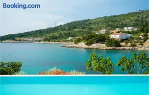 Six-Bedroom Holiday Home In Primosten - Image 2