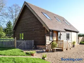 Boreham Bridge Barn - Image 4