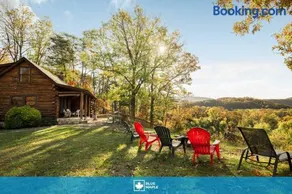 Riverfront Log Cabin w Fireplace Grill & Fire Pit - Image 1