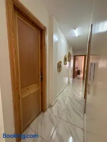 Prestige Holiday Homes - Comfort Appartement, proximity to Akdital & Aéroport - Image 2